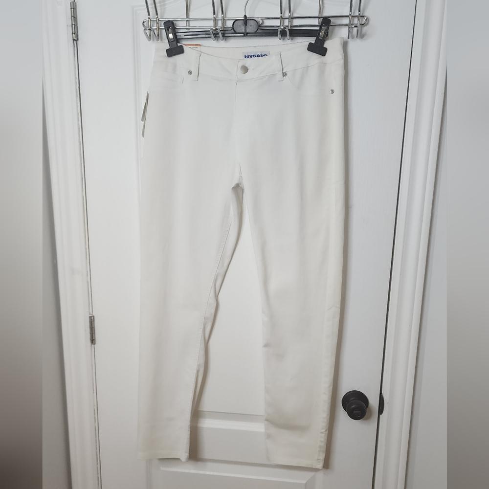 Woman's Nygard Skinny Off White Jeans NWT